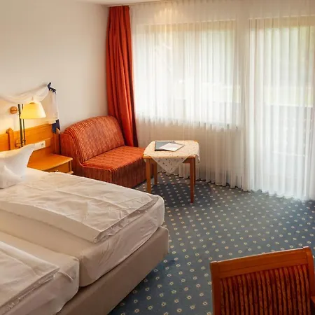 Hotel Schöne Aussicht-2
